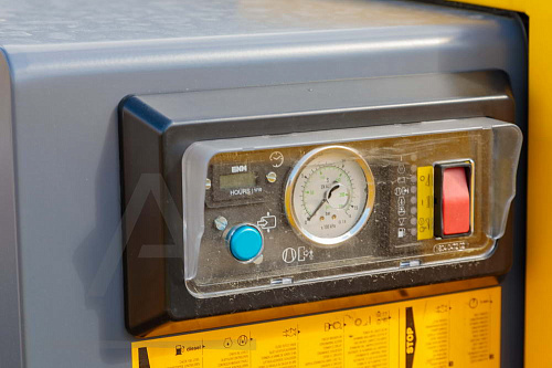 Компрессор Atlas Copco XAHS 700 PACE. Дизельный передвижной компрессор повышенной мощности на шасси Atlas Copco XAHS 700 PACE.