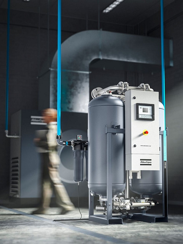 Atlas Copco BD 360. Адсорбционный осушитель воздуха Atlas Copco прогревом и продувкой серии BD 360, температура сжатого воздуха на входе: 35 °C/100 °F.