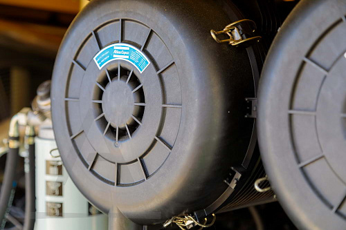 Компрессор Atlas Copco XAHS 700 PACE. Дизельный передвижной компрессор повышенной мощности на шасси Atlas Copco XAHS 700 PACE.