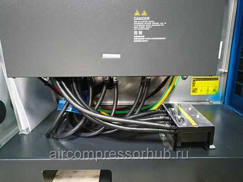 Воздушный винтовой компрессор LIUTECH LU110-13PMi. 13 Воздушный винтовой компрессор LIUTECH LU110-13PMi. 13