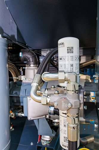 BE75 PM+ Винтовой воздушный промышленный компрессор Black Edition BE75 PM+