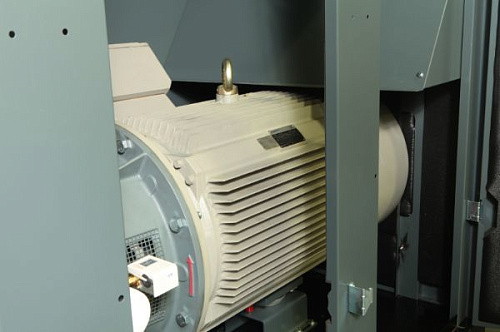 Atlas Copco ZT 145 - 10 FF Компрессор Atlas Copco ZT 145 - 10 FF с воздушным охлаждением.